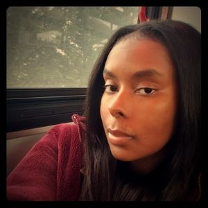 Meet your Posher, Shenisha